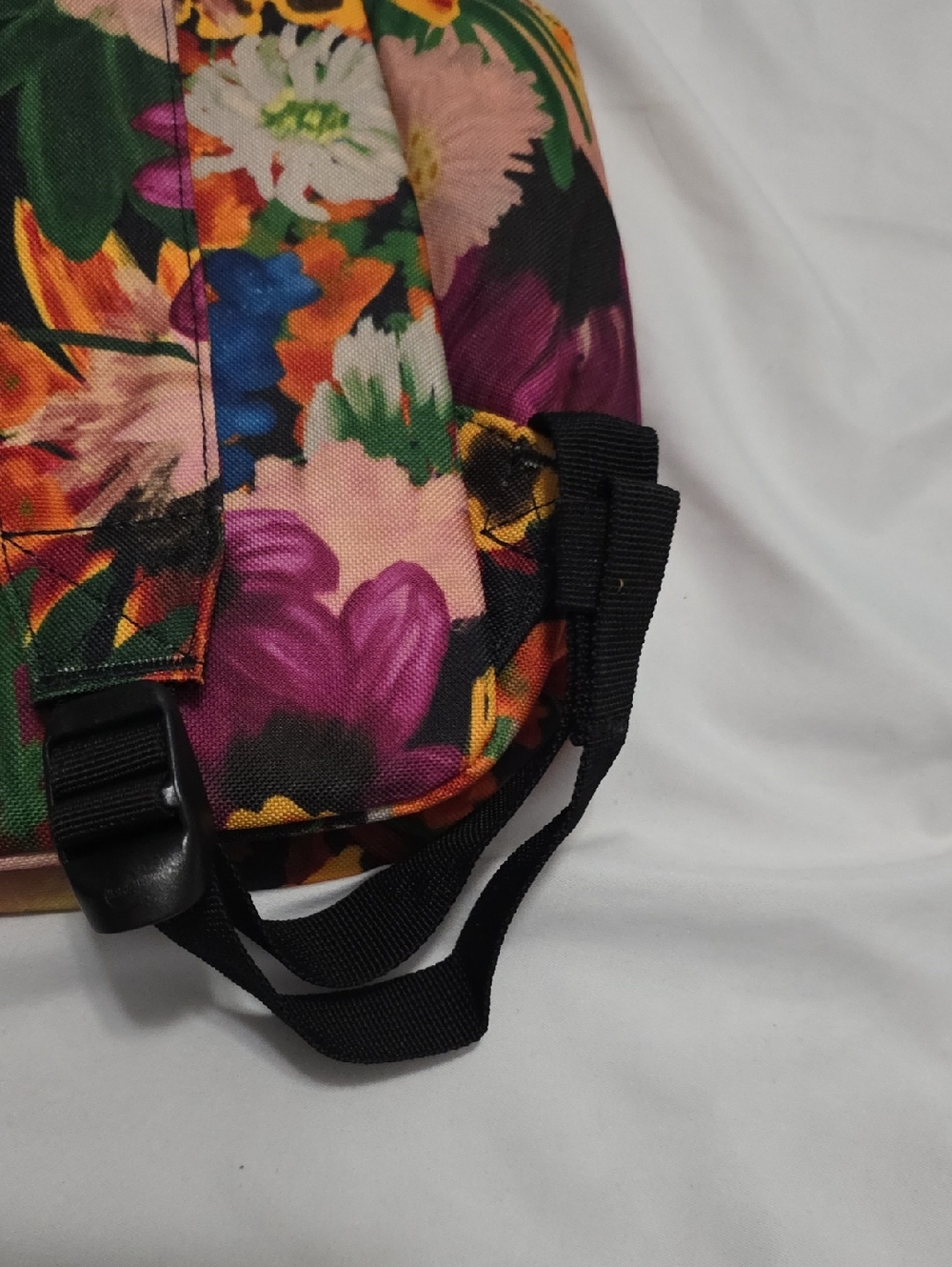 Herschel Floral Print Women's Backpack - Multicolor - Picture 8 of 16